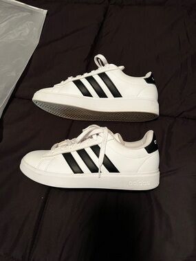 adidas White Low-Top Sneakers with Black Accents